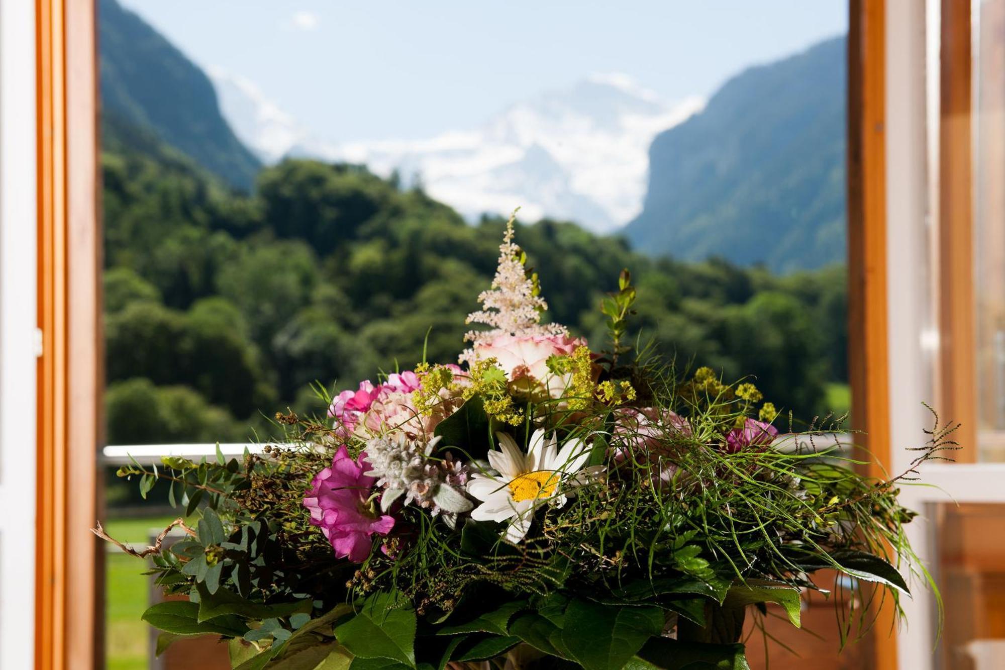 Jungfrau Hotel Wilderswil Cameră foto